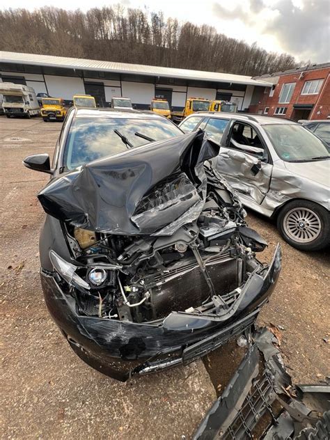 Toyota Auris 2.0 D-4D važiuoklės elementai