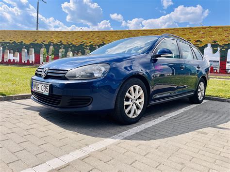VW Golf automobilio nuotrauka