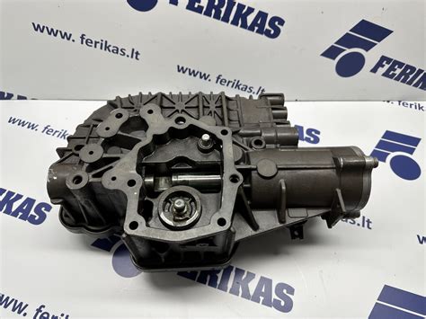 Schema su rodyklėmis, parodančiomis tinkamą pavarų perjungimo tvarką