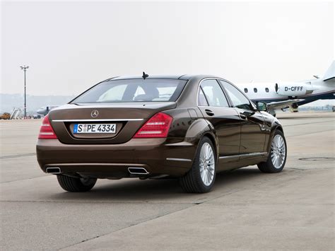 Mercedes-Benz S-Class W221 galinė dalis