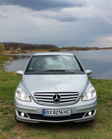 Mercedes-Benz B-Class W245 prietaisų skydelis