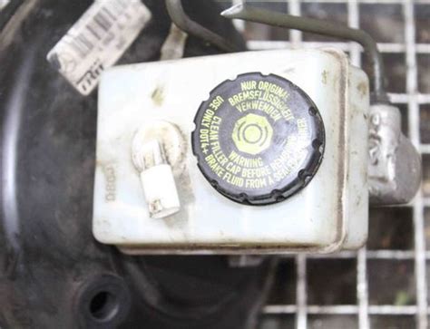 Mercedes-Benz B-Class W245 stabdžių sistemos dalys