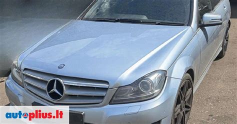 Mercedes Benz automobilio detalių katalogas