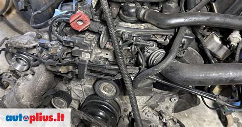 Schematinis Mercedes-Benz Sprinter variklio komponentų išdėstymas