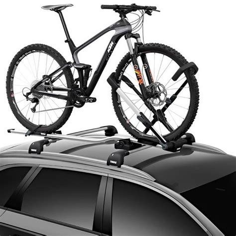Dviračių laikiklis ant automobilio stogo