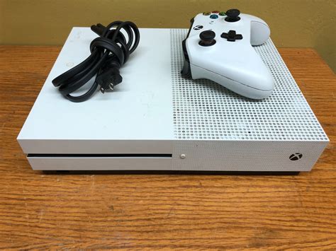 Xbox One S konsolės dizainas