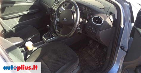 Ford Focus 1.8 TDCi automobilis kelyje