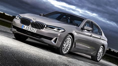 BMW 525 saugiklių dėžutė
