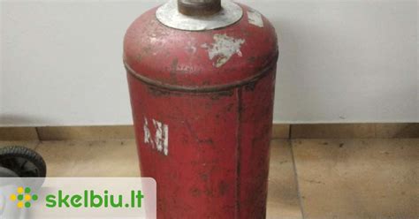 Dujų balionas su reduktoriumi