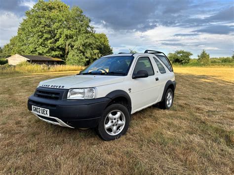 Land Rover Freelander 2002 automobilio schema