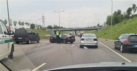 avarija su sunkvezimiu
