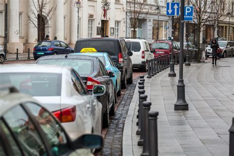 Automobilio statymas ant nuolydžio