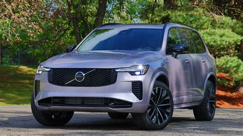 Volvo XC90 važiavimo įvairiomis kelio dangomis schema