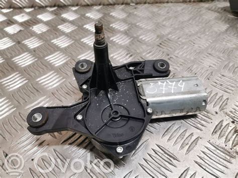 Opel Zafira galinio valytuvo variklio schema