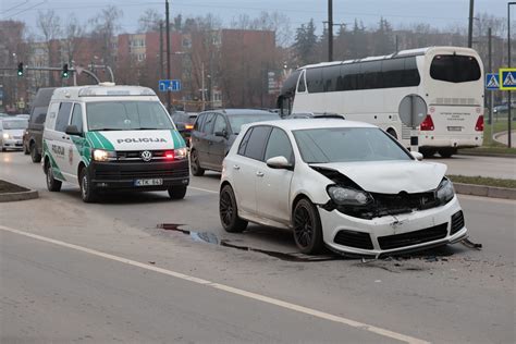 dviejų automobilių sujungimas laidais