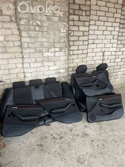 BMW E46 salono saugiklių dėžutės vieta