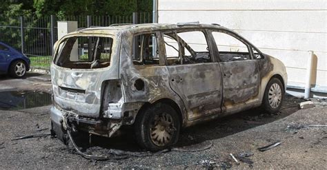 VW Touran automobilis šaltuoju metų laiku