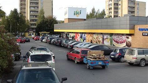 Nuotrauka automobilių aksesuarų parduotuvės