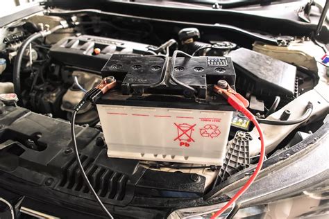 Schematinis automobilio dalių, kurias reikia izoliuoti, pavaizdavimas