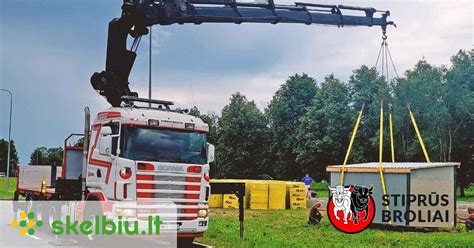 Škoda Yeti su priekaba ir kroviniais
