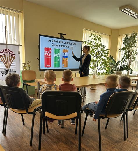 Vaizdas, iliustruojantis svarbą geram matomumui per galinį stiklą