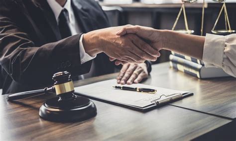 Teisininko konsultacija apie automobilių grąžinimą