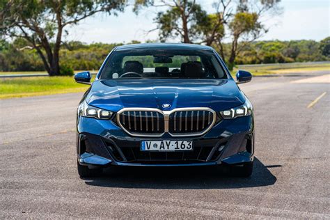 BMW 520i interjeras