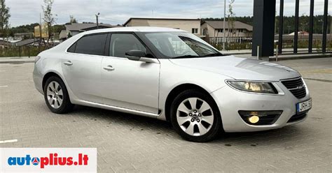 Saab 9-5 sedanas priekis