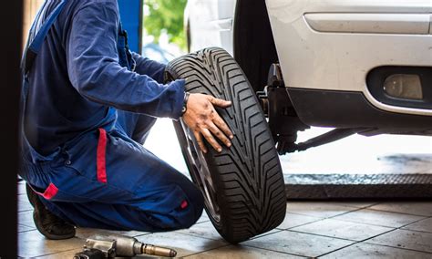 Patarimai prieš automobilio plovimą
