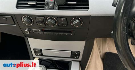 BMW MKII navigacijos kompiuteris priekis ir galas