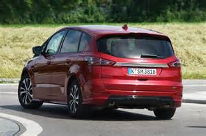 Ford S-Max interjeras