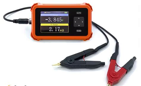 Įvairūs baterijų testeriai ir jų naudojimas