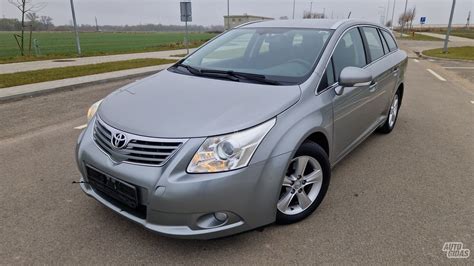 Toyota Avensis Universal (2010 m.)