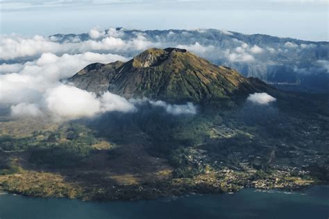 Vaizdas nuo Mount Batur viršūnės