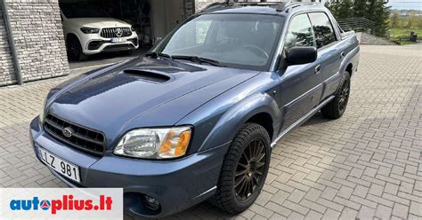 Subaru Brat pikapas su papildomomis sėdynėmis