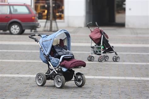 vaikiško vežimėlio padangų tipai