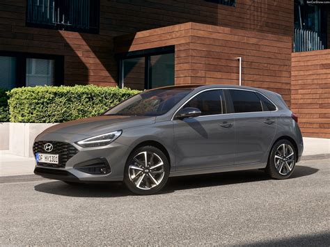 Hyundai i30 prietaisų skydelis