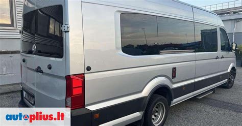 Erdvus keleivinis mikroautobusas