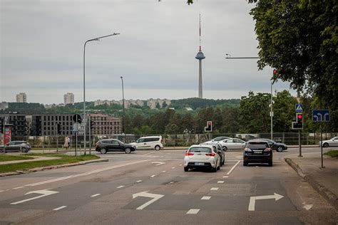 Geležinio Vilko ir Gerosios Vilties gatvių sankryža