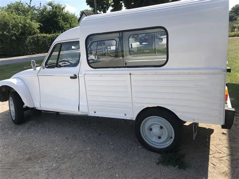 Citroën Acadiane - krovininė Dyane versija