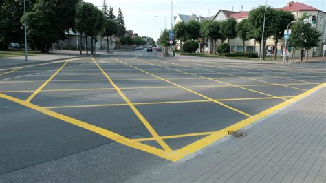 Šaligatvio geltonos linijos taisyklės