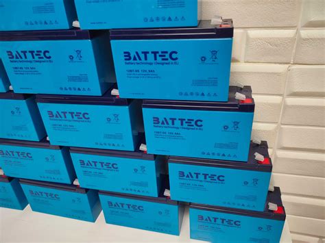 BATTEC akumuliatorių serijų palyginimas