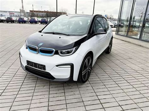 BMW i3 palyginimas su konkurentais