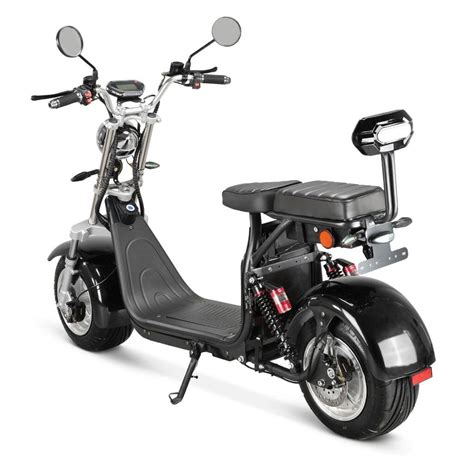 Įvairių tipų elektriniai motoroleriai