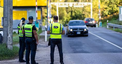 Schema, kaip saugiai kirsti geležinkelio pervažą