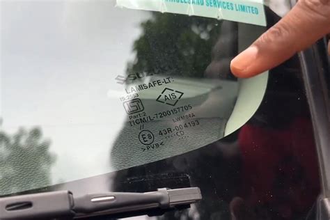 Pavyzdys, kaip skaityti automobilio stiklo gamybos datą