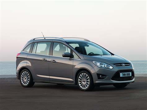 Ford Grand C-MAX automobilio išorė