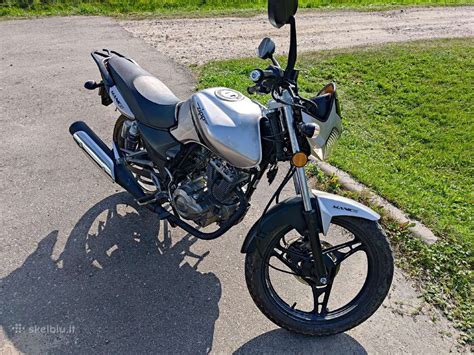 125cc motociklas mieste