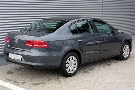 VW Passat B7 variklio skyrius