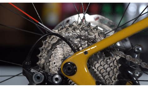 Dviračio pavarų sistemos komponentai